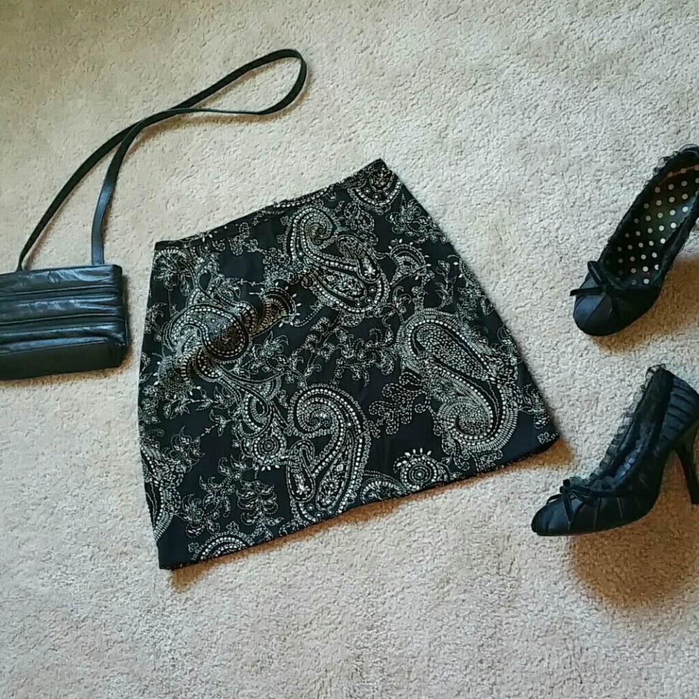 Black Skirt with Cream Accents